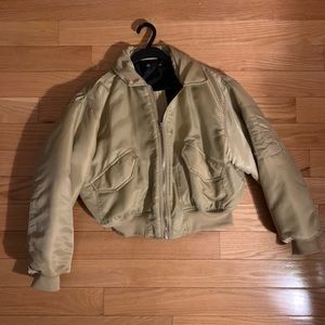 Oversized bomber jacket (SIZE US 2)